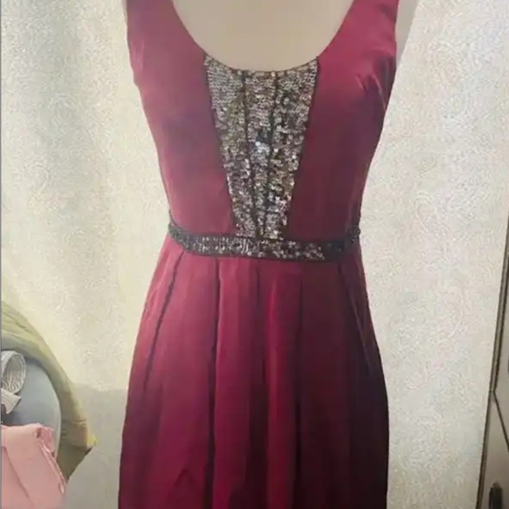 Pink Sequin Embellished Sleeveless Cocktail Dress